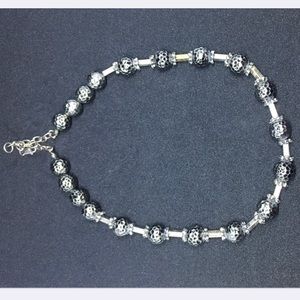 Special necklace must-see